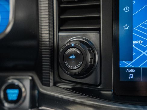 Certified 2025 Ford F150 Lariat w/ Equipment Group 502A High image 32