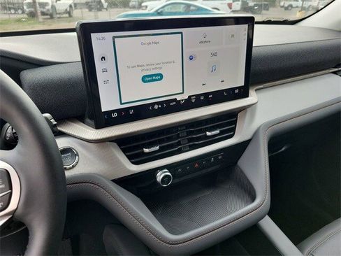 New 2026 Ford Explorer Active w/ Active Comfort Package image 12