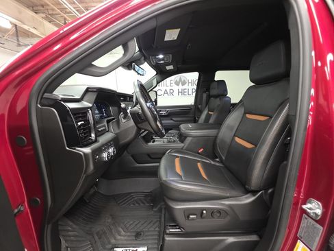 Used 2025 GMC Sierra 2500 AT4 w/ AT4 Premium Plus Package AWD/4WD image 19