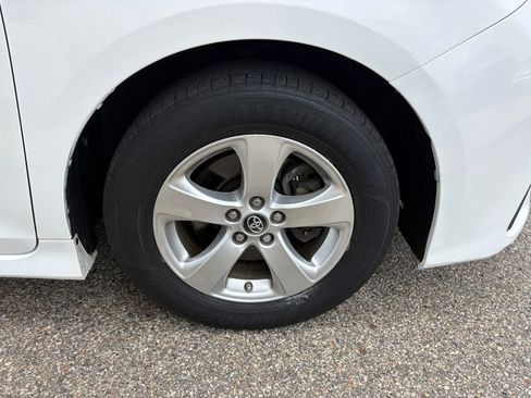 Used 2018 Toyota Sienna LE FWD image 26