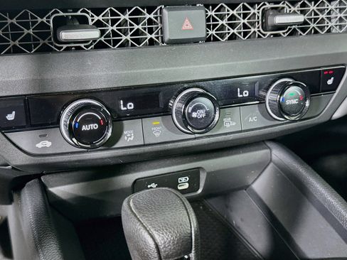 Used 2024 Honda Accord EX image 22