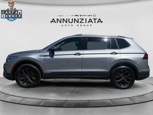Used 2024 Volkswagen Tiguan SE FWD image 2