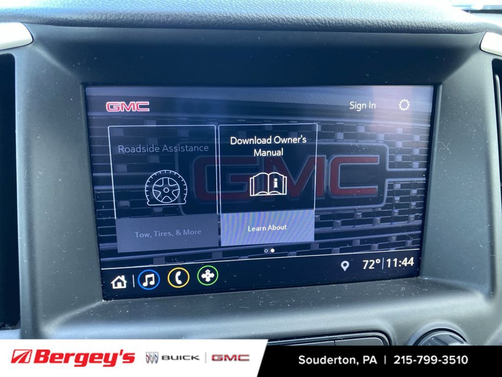 Used 2020 GMC Terrain SLT w/ Preferred Package AWD/4WD image 17
