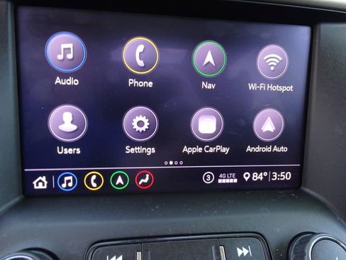 Used 2020 GMC Acadia Denali w/ Technology Package FWD image 30