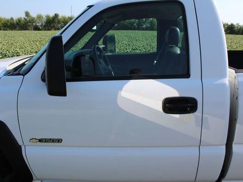 Used 2007 Chevrolet Silverado 3500 W/T w/ Skid Plate Package image 13