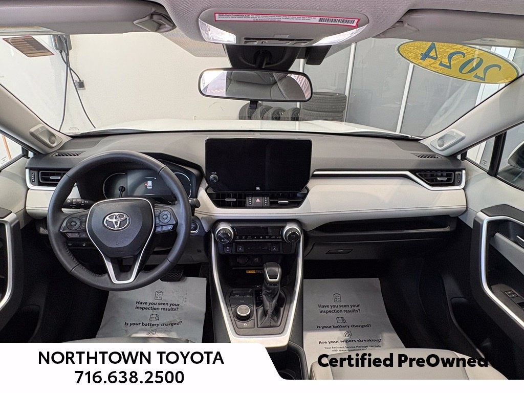 Used 2024 Toyota RAV4 XLE Premium w/ Weather Package AWD/4WD image 15