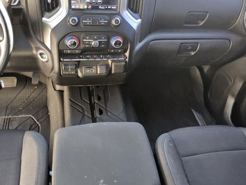 Used 2021 Chevrolet Silverado 1500 LT w/ All Star Edition Plus RWD image 4