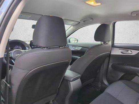 Used 2022 Kia Forte LXS image 15