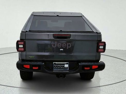 Used 2021 Jeep Gladiator Rubicon AWD/4WD image 10