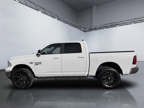 Used 2019 RAM 1500 Big Horn image 2