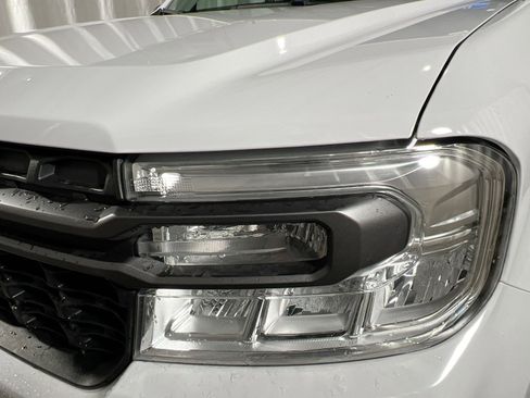 Used 2024 Ford Maverick XLT image 13