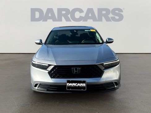 Used 2024 Honda Accord EX image 2