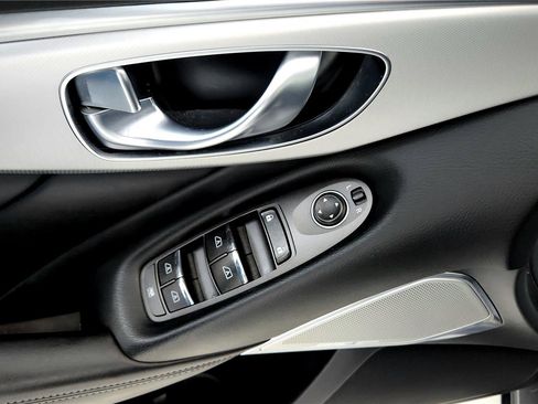 Used 2021 INFINITI Q50 Luxe w/ Seat & Sound Package image 24