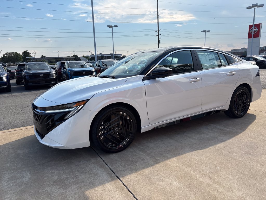 New 2027 Nissan Sentra SR w/ SR Premium Package FWD 360° Tour