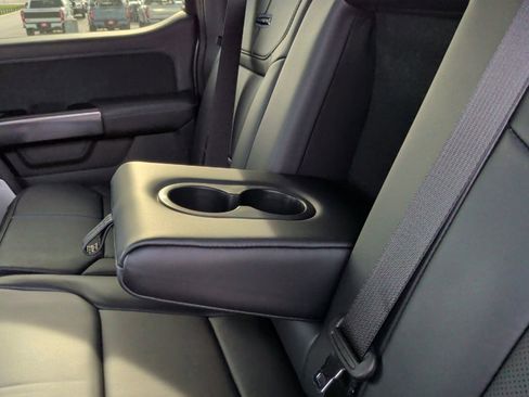 New 2026 Ford F250 Platinum image 38