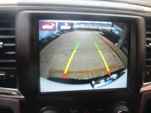 Used 2018 RAM 2500 Longhorn w/ Convenience Group image 28