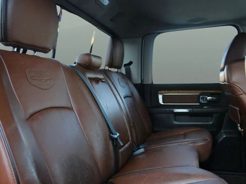 Used 2014 RAM 2500 Longhorn w/ Convenience Group AWD/4WD image 22