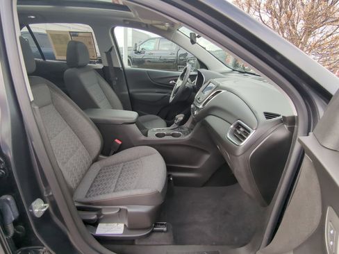 Used 2022 Chevrolet Equinox LT image 29