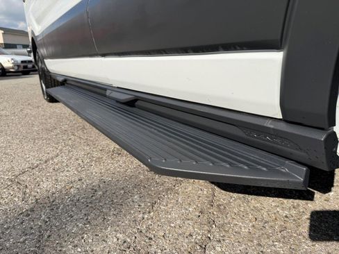 Used 2018 Ford Transit 350 XL image 50