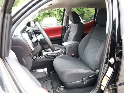 Used 2023 Toyota Tacoma SR5 RWD image 6