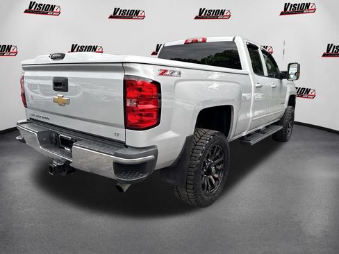 Used 2015 Chevrolet Silverado 2500 LT w/ LT Convenience Package AWD/4WD image 5
