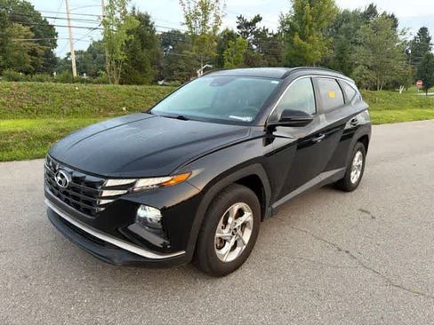 Used 2022 Hyundai Tucson SEL w/ Cargo Package AWD/4WD image 1