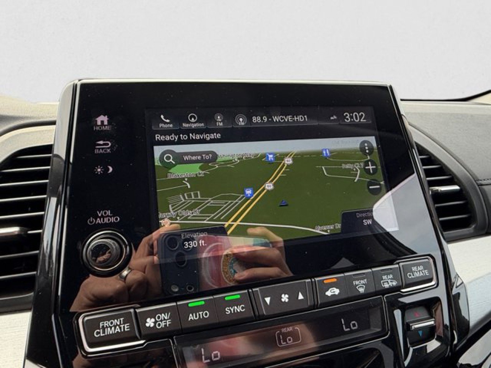 Used 2023 Honda Odyssey Touring image 16