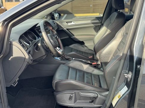 Used 2020 Volkswagen GTI SE image 16