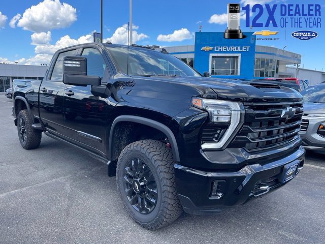 New 2026 Chevrolet Silverado 2500 High Country w/ High Country Premium Package AWD/4WD image 1