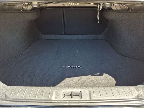Certified 2025 Nissan Sentra SR w/ SR Premium Package FWD image 23