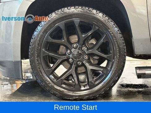 Used 2018 GMC Yukon Denali w/ Denali Ultimate Package AWD/4WD image 11