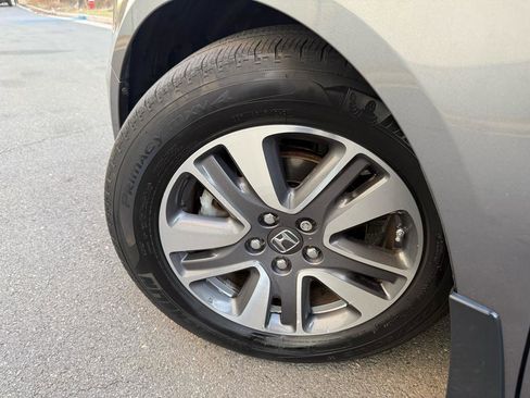 Used 2014 Honda Odyssey Touring image 44