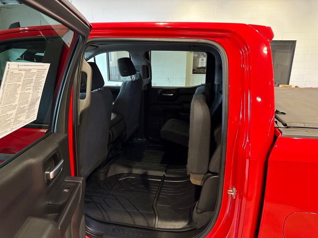Used 2020 Chevrolet Silverado 1500 Custom w/ Custom Value Package AWD/4WD image 20