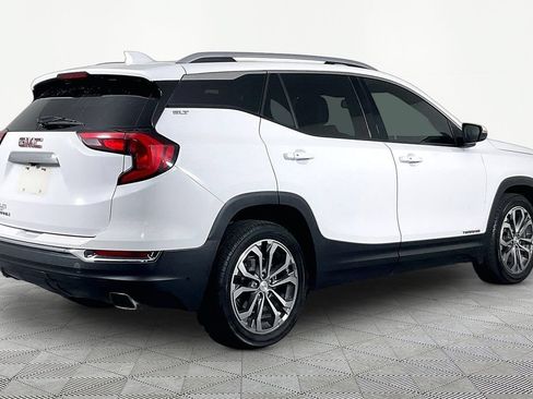 Used 2019 GMC Terrain SLT w/ Preferred Package FWD image 3