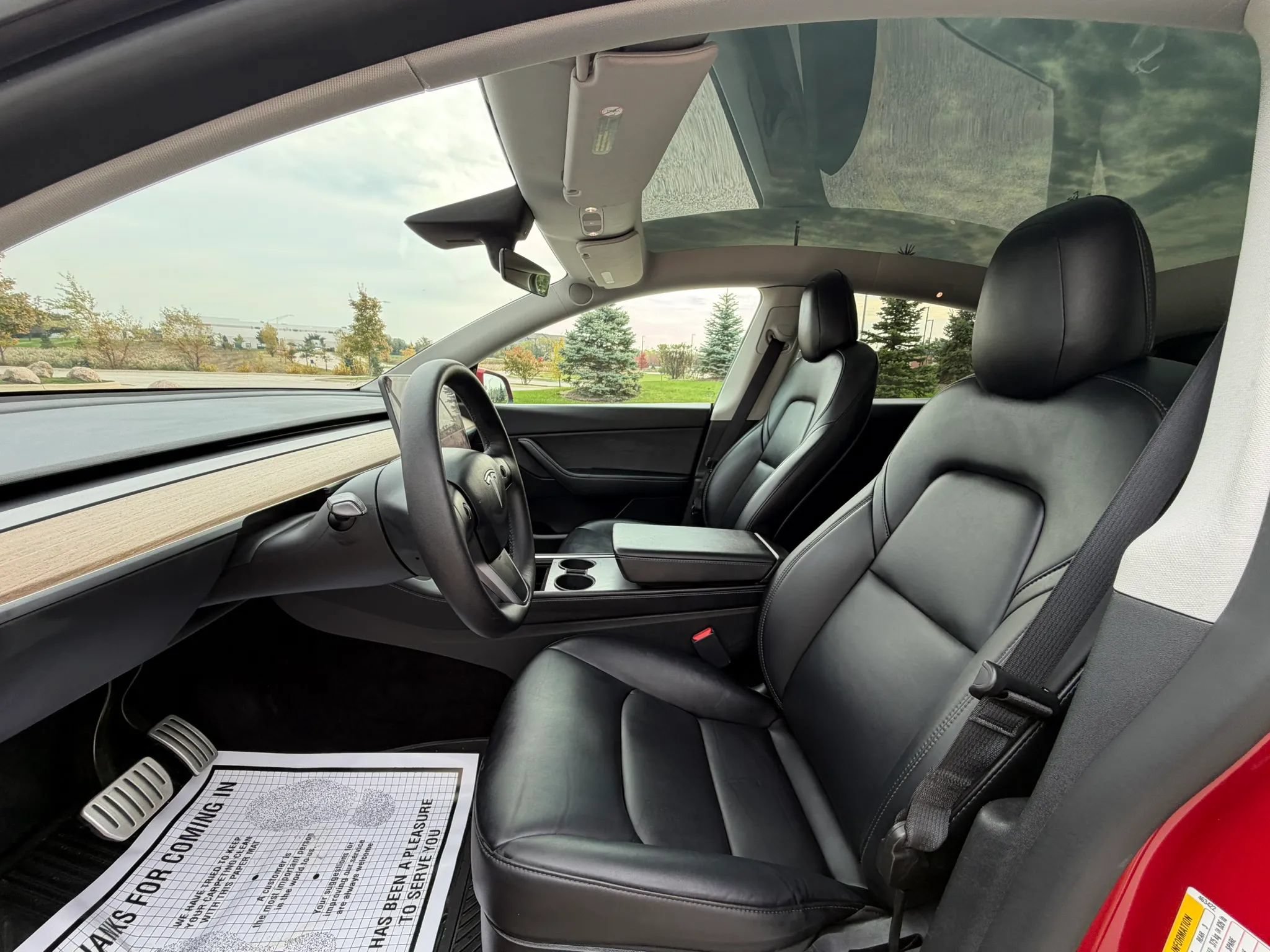 Used 2022 Tesla Model Y Performance AWD/4WD image 12