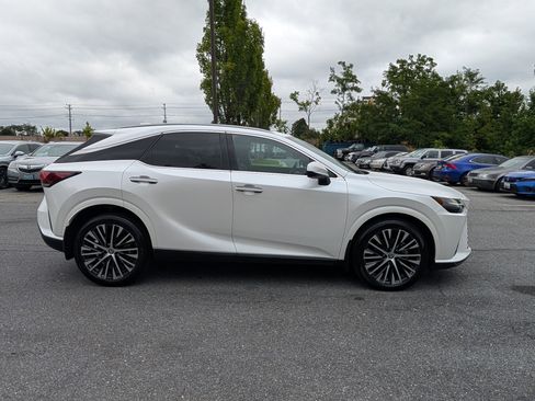 Certified 2023 Lexus RX 350 w/ Accessory Package (2T) image 2