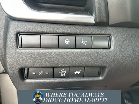 Used 2023 Nissan Rogue Platinum w/ Platinum Premium Package image 22