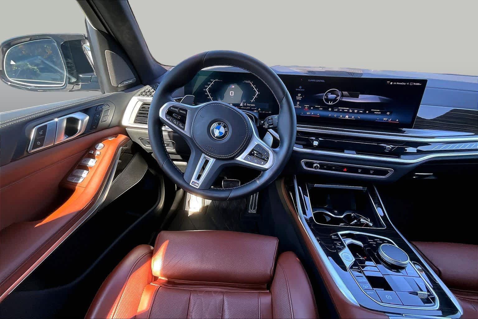 Used 2025 BMW X7 M60i AWD/4WD image 6