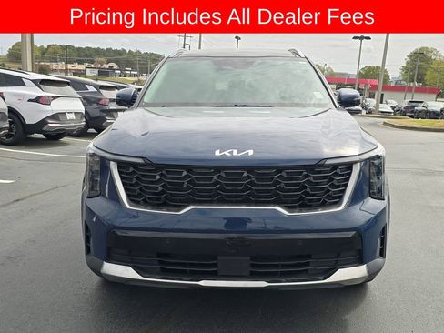 Used 2024 Kia Sorento S w/ Panoramic Sunroof Package AWD/4WD image 8
