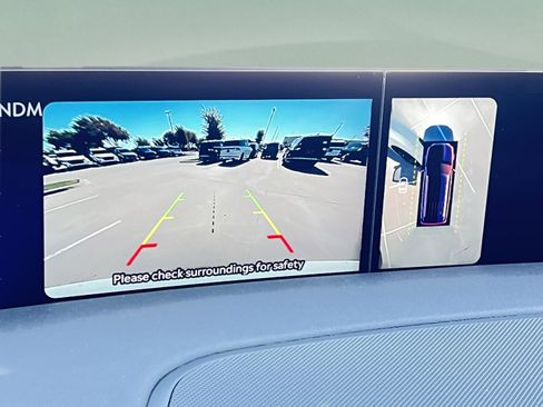 New 2025 Lincoln Navigator Reserve w/ Jet Appearance Package image 17