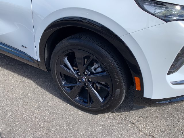Used 2026 Buick Envision Sport Touring AWD/4WD image 5