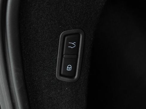 Used 2022 Maserati Levante GT image 29