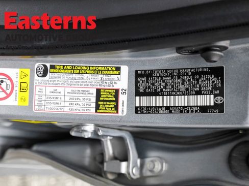 Used 2019 Toyota Camry XLE image 31