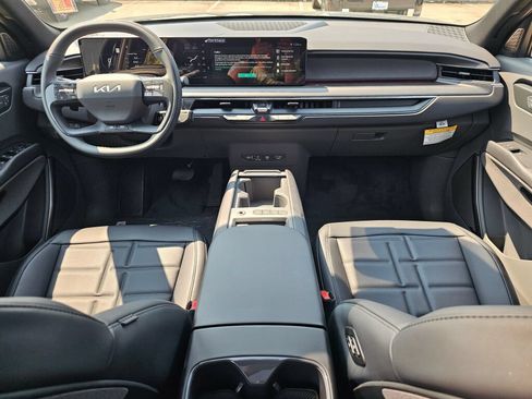 New 2026 Kia EV9 Land AWD/4WD image 9
