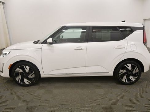 Certified 2023 Kia Soul GT-Line w/ GT-Line Technology Package image 4