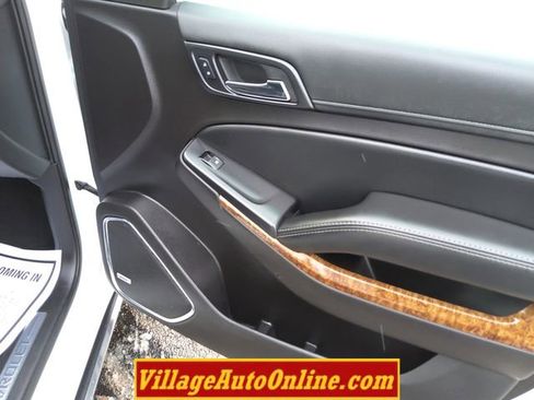 Used 2016 Chevrolet Suburban LTZ image 40