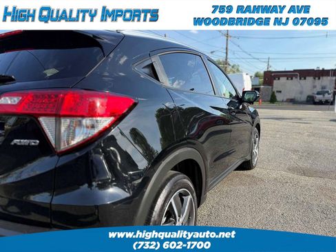 Used 2021 Honda HR-V EX-L image 10