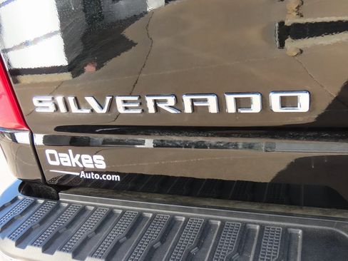 Used 2025 Chevrolet Silverado 2500 LT w/ Safety Package image 22