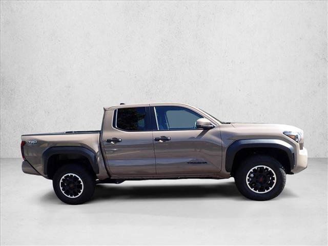 Certified 2026 Toyota Tacoma TRD Off-Road AWD/4WD image 5