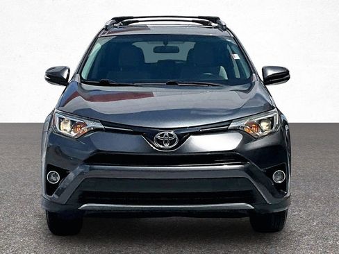 Used 2016 Toyota RAV4 XLE AWD/4WD image 3